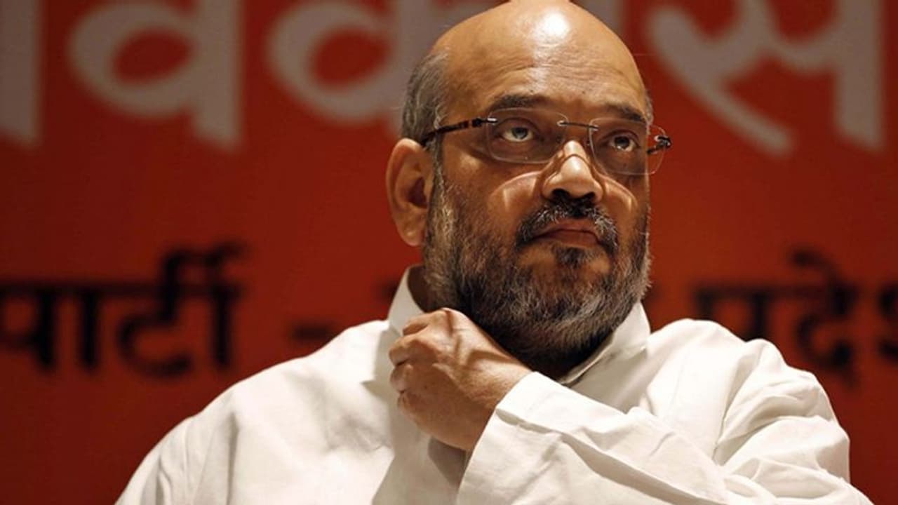 ഗുജറാത്തില്‍ കൊവിഡ് രോഗികളുടെ എണ്ണം കൂടുന്നു; അമിത് ഷായുടെ നിര്‍ദേശത്തില്‍ പറന്നെത്തി എയിംസ് തലവന്‍