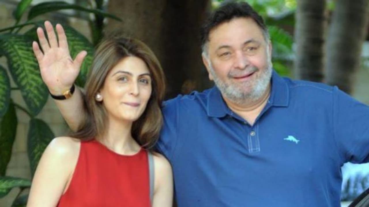 চলে গেলেন ঋষি কাপুর, চলচ্চিত্র জগতের বড় ক্ষতি, সোশ্যাল মিডিয়ায় শোকজ্ঞপনে বলিউড চলে গেলেন ঋষি কাপুর, চলচ্চিত্র জগতের বড় ক্ষতি, সোশ্যাল মিডিয়ায় শোকজ্ঞপনে বলিউড