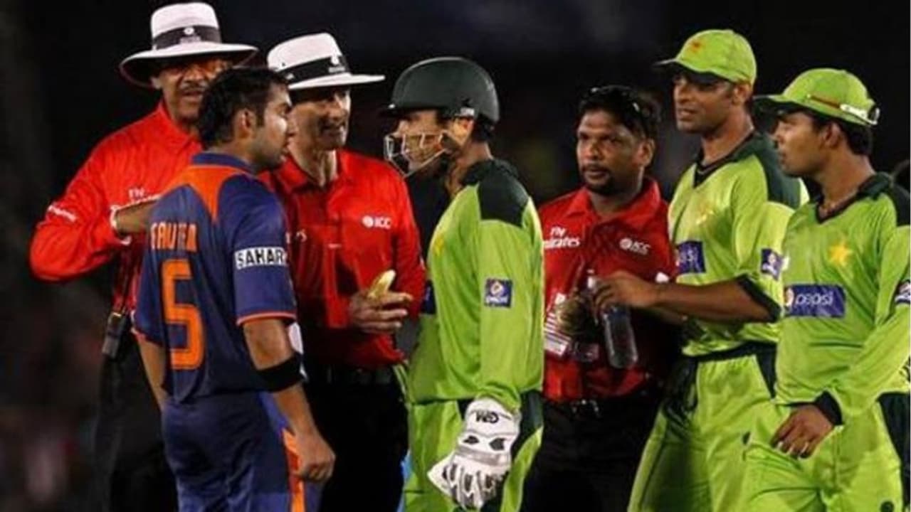 ഗംഭീറുമായി വാക്കുതര്ക്കം; വഴക്കിന് കാരണം വ്യക്തമാക്കി കമ്രാന് അക്മല് ഗംഭീറുമായി വാക്കുതര്ക്കം; വഴക്കിന് കാരണം വ്യക്തമാക്കി കമ്രാന് അക്മല്