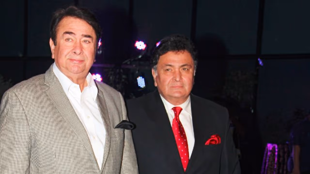 রন্ধীরের জন্মদিনই শেষ পারিবারিক অনুষ্ঠান ঋষির, ছবি ভাইরাল নেটদুনিয়ায়