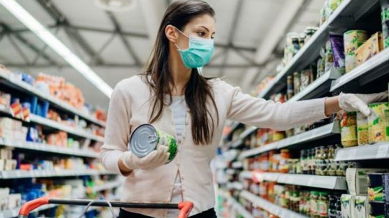 കൊവിഡ് 19; അവശ്യസാധനങ്ങൾ വാങ്ങി വീട്ടിലെത്തി കഴിഞ്ഞാൽ ഇക്കാര്യങ്ങൾ ശ്രദ്ധിക്കാറുണ്ടോ...? കൊവിഡ് 19; അവശ്യസാധനങ്ങൾ വാങ്ങി വീട്ടിലെത്തി കഴിഞ്ഞാൽ ഇക്കാര്യങ്ങൾ ശ്രദ്ധിക്കാറുണ്ടോ...?