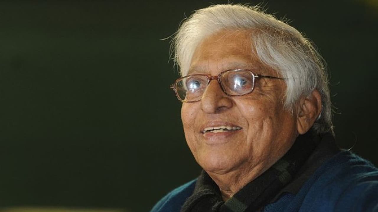 ഇന്ത്യന് ഫുട്ബോള് ഇതിഹാസം ചുനി ഗോസ്വാമി അന്തരിച്ചു ഇന്ത്യന് ഫുട്ബോള് ഇതിഹാസം ചുനി ഗോസ്വാമി അന്തരിച്ചു