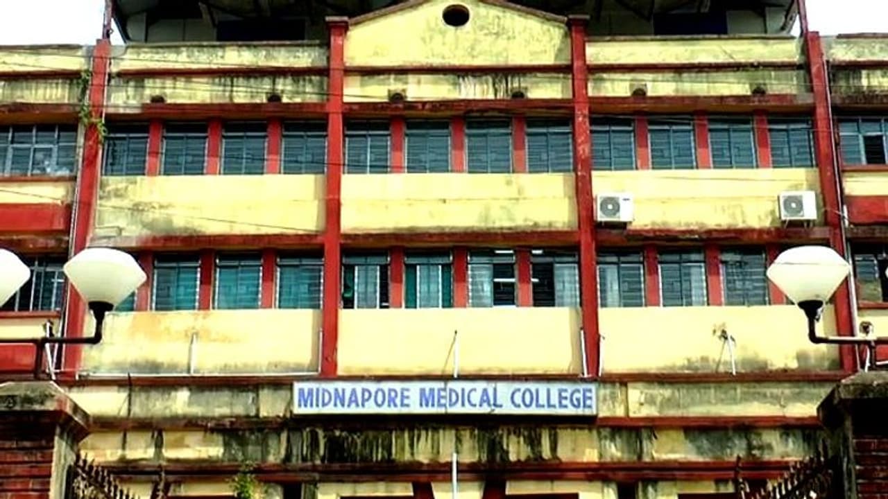 'করোনা জুজু তে' সৎকারে বাধার আশঙ্কা, ক্যানসারে মৃতার দেহ হাসপাতালে ফেলে গেল পরিবার