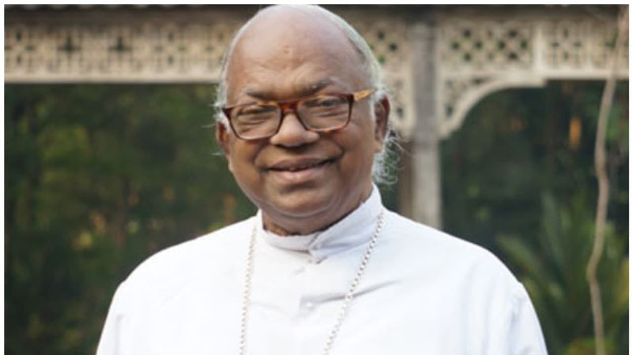 ബിഷപ്പ് മാർ മാത്യു ആനിക്കുഴിക്കാട്ടിൽ അന്തരിച്ചു ബിഷപ്പ് മാർ മാത്യു ആനിക്കുഴിക്കാട്ടിൽ അന്തരിച്ചു