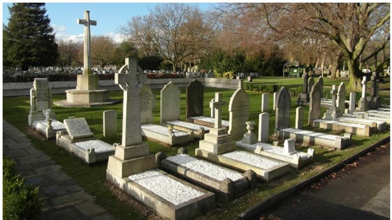 അയല്ക്കാര് സ്ത്രീയെ ജീവനോടെ സെമിത്തേരിയില് കുഴിച്ചിട്ടു, ഒടുവില് രക്ഷപ്പെട്ടതിങ്ങനെ... അയല്ക്കാര് സ്ത്രീയെ ജീവനോടെ സെമിത്തേരിയില് കുഴിച്ചിട്ടു, ഒടുവില് രക്ഷപ്പെട്ടതിങ്ങനെ...