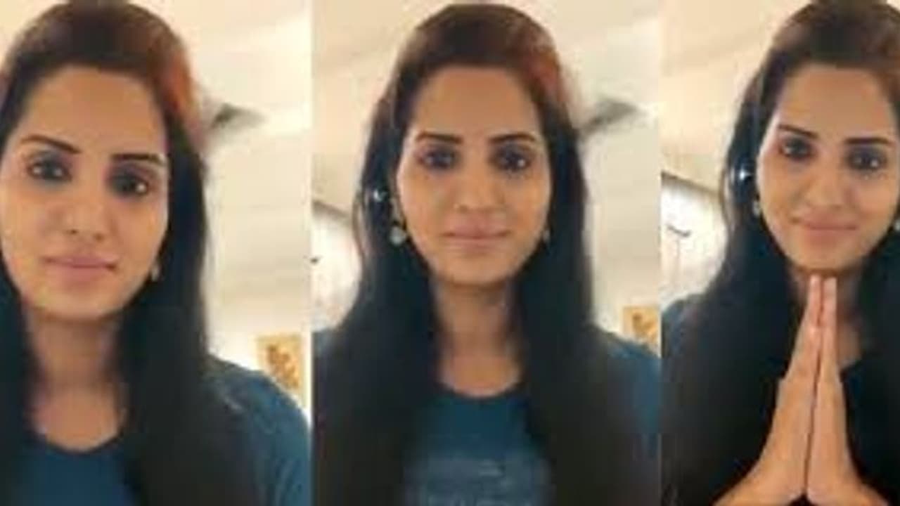 கொரோனாவுக்கு ஒரே வழி..! மக்களிடம் கெஞ்சியபடி கேட்ட விஜய் அஜித் பட நாயகி ஸ்வாதி..! கொரோனாவுக்கு ஒரே வழி..! மக்களிடம் கெஞ்சியபடி கேட்ட விஜய் அஜித் பட நாயகி ஸ்வாதி..!