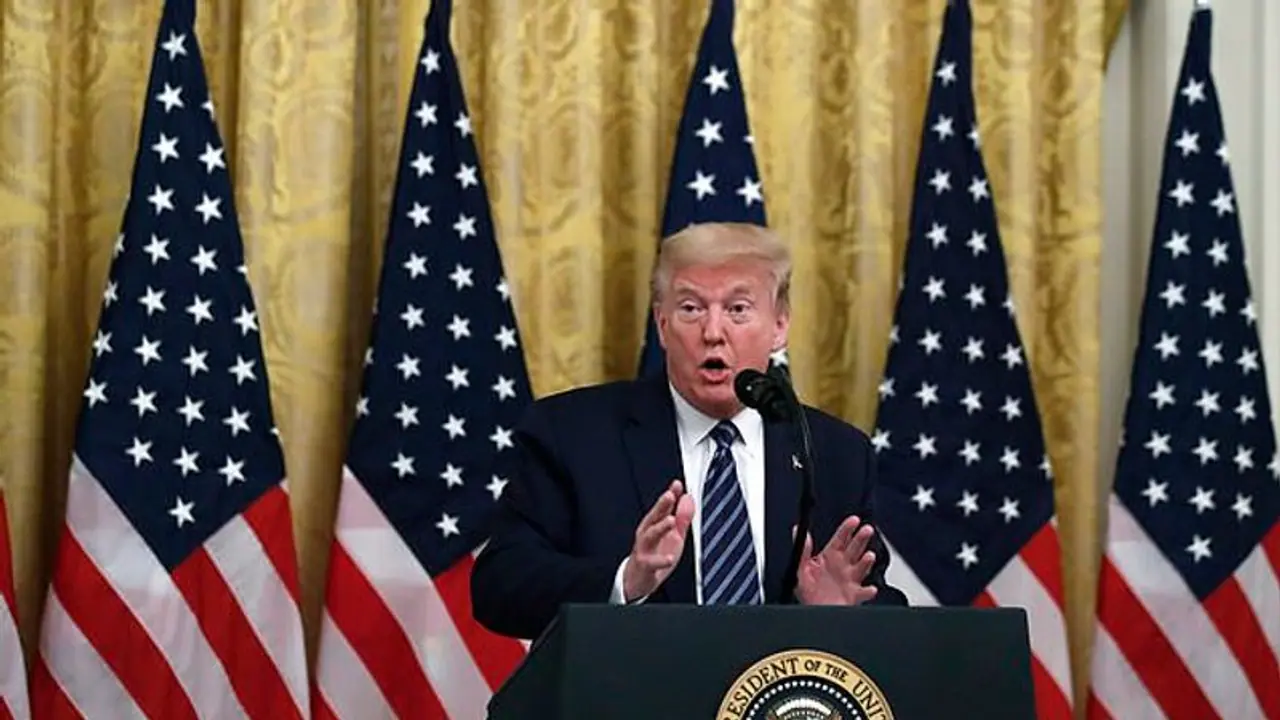 ವುಹಾನ್ನಿಂದ ಜನ್ಮ ತಾಳಿದ ಕೊರೋನಾ; ಚೀನಾ ಕುತಂತ್ರಕ್ಕೆ ಸಾಕ್ಷಿ ಇದೆ ಎಂದ ಟ್ರಂಪ್! ವುಹಾನ್ನಿಂದ ಜನ್ಮ ತಾಳಿದ ಕೊರೋನಾ; ಚೀನಾ ಕುತಂತ್ರಕ್ಕೆ ಸಾಕ್ಷಿ ಇದೆ ಎಂದ ಟ್ರಂಪ್!