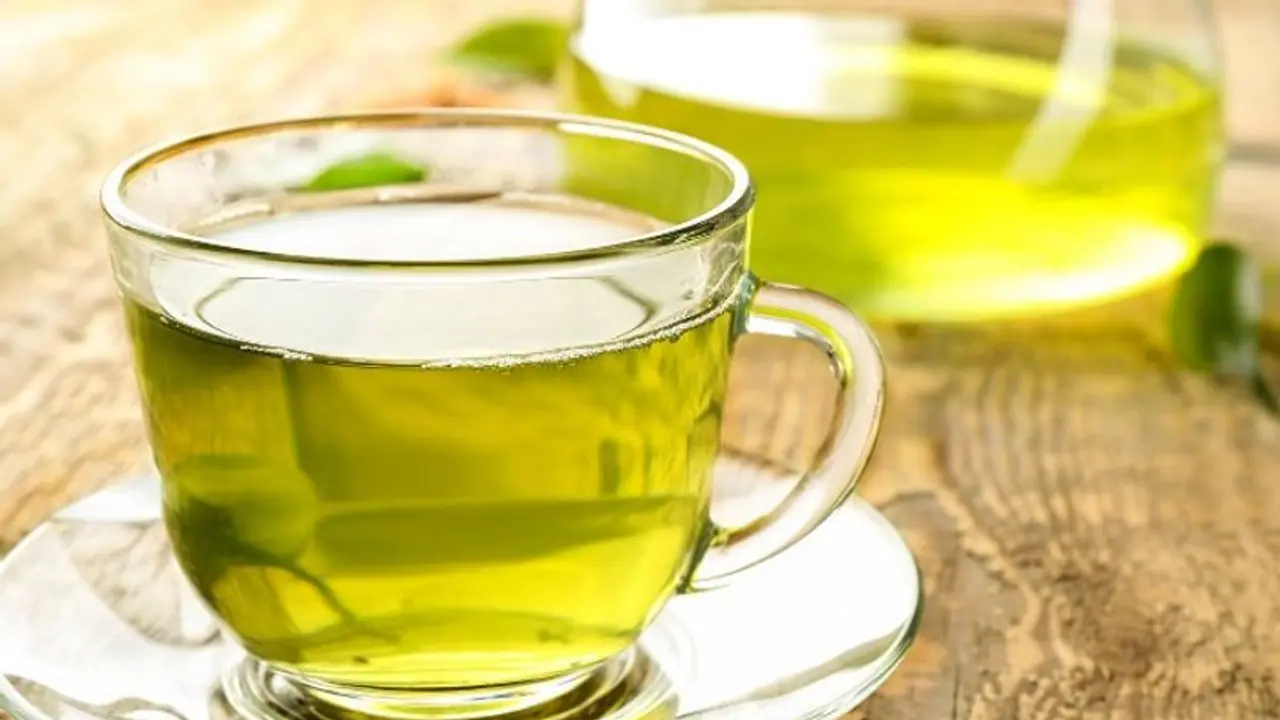 പതിവായി ഗ്രീന്‍ ടീ കഴിക്കുന്നത് കൊണ്ട് ഇങ്ങനെയും നേട്ടം!