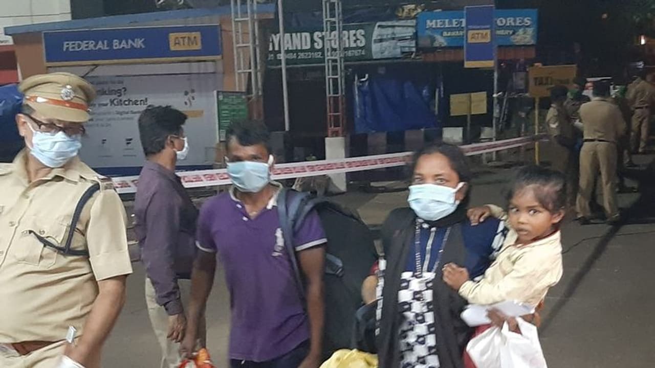 ಕೊಡಗು ಕೇರಳ ಸಂಚಾರಕ್ಕೆ ಸೇವಾ ಸಿಂಧು ಪಾಸ್ಗೆ ಮಾತ್ರ ಅವಕಾಶ ಕೊಡಗು ಕೇರಳ ಸಂಚಾರಕ್ಕೆ ಸೇವಾ ಸಿಂಧು ಪಾಸ್ಗೆ ಮಾತ್ರ ಅವಕಾಶ