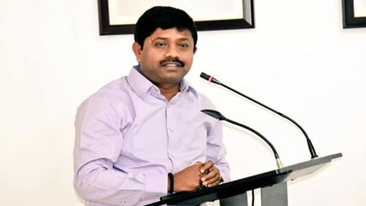 लॉकडाउन में मदरसों में भी होगी ऑनलाइन पढ़ाई, अन्य बोर्डों से तालमेल बनाने के लिए जारी हुए निर्देश लॉकडाउन में मदरसों में भी होगी ऑनलाइन पढ़ाई, अन्य बोर्डों से तालमेल बनाने के लिए जारी हुए निर्देश