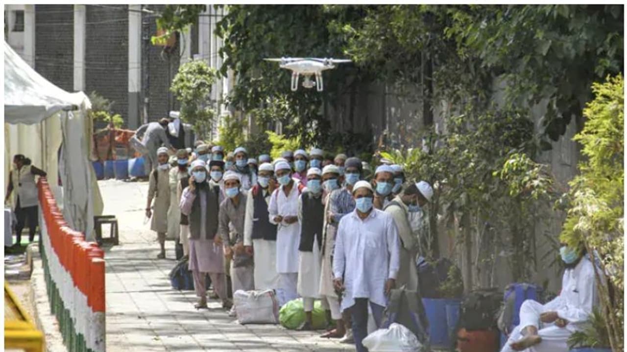 മതസമ്മേളനത്തിൽ പങ്കെടുത്ത വിവരം മറച്ചുവച്ചു; കൊലപാതക ശ്രമത്തിന് കേസെടുത്തു മതസമ്മേളനത്തിൽ പങ്കെടുത്ത വിവരം മറച്ചുവച്ചു; കൊലപാതക ശ്രമത്തിന് കേസെടുത്തു
