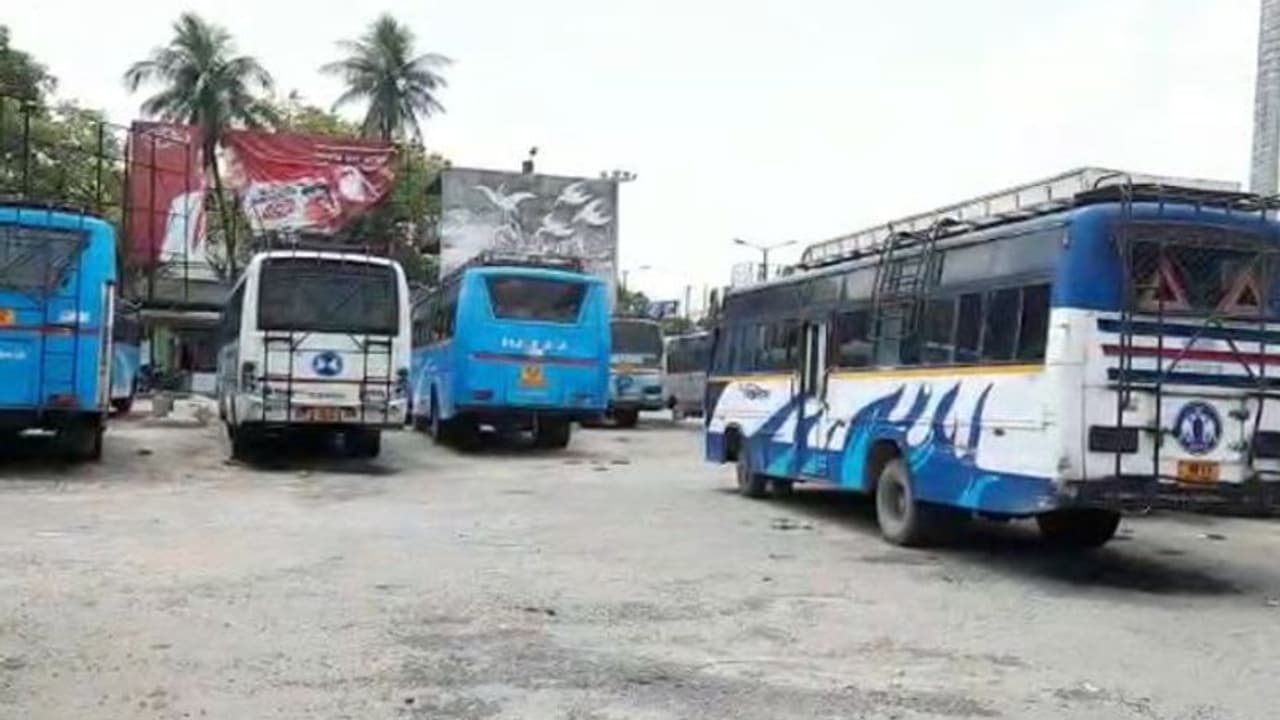 'অধিগ্রহণ করে বাস চালাক সরকার'. রাজ্য়কে পাল্টা প্রস্তাব বাসমালিকদের