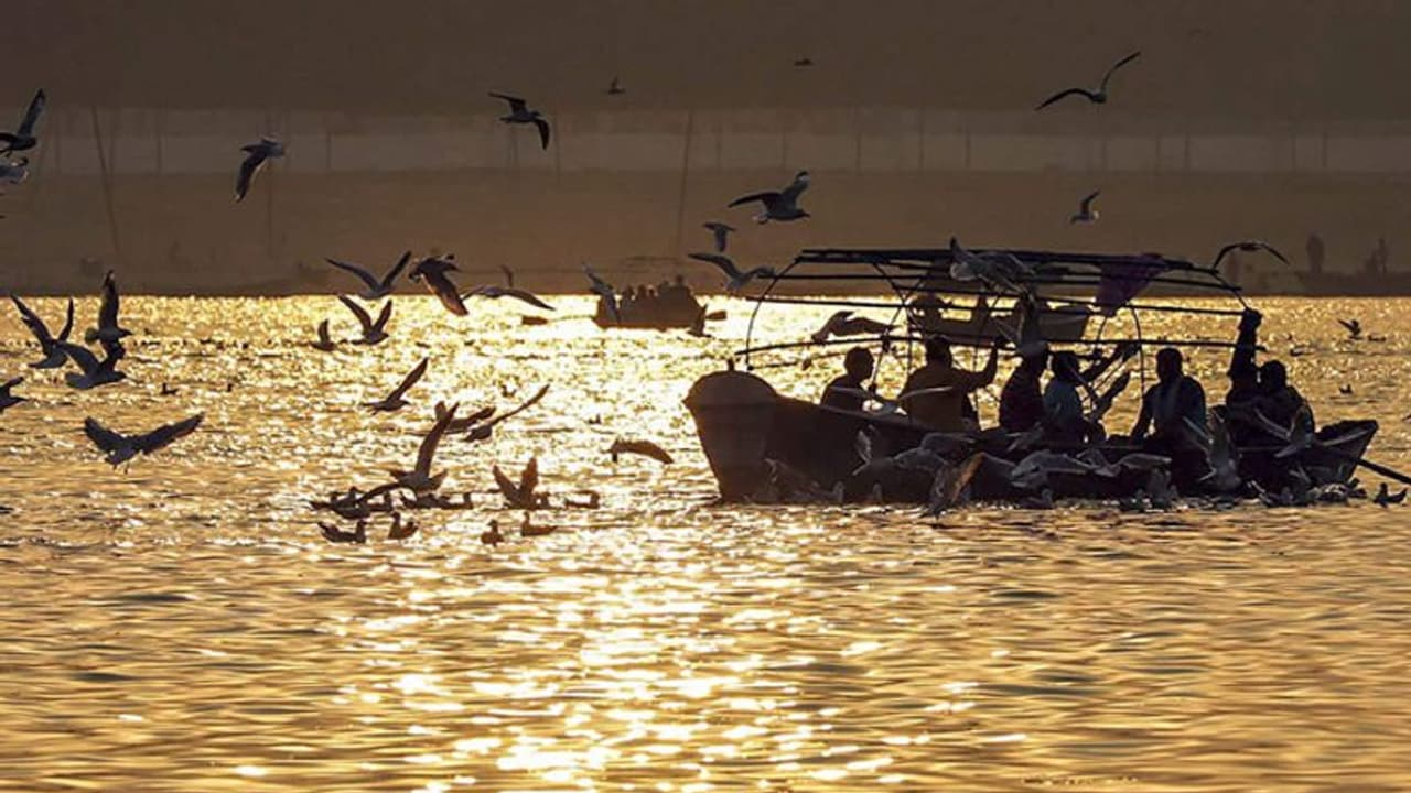 क्या गंगा के पानी में है कोरोना से लड़ने की क्षमता? ICMR को पत्र लिख पता लगाने के लिए कहा गया क्या गंगा के पानी में है कोरोना से लड़ने की क्षमता? ICMR को पत्र लिख पता लगाने के लिए कहा गया