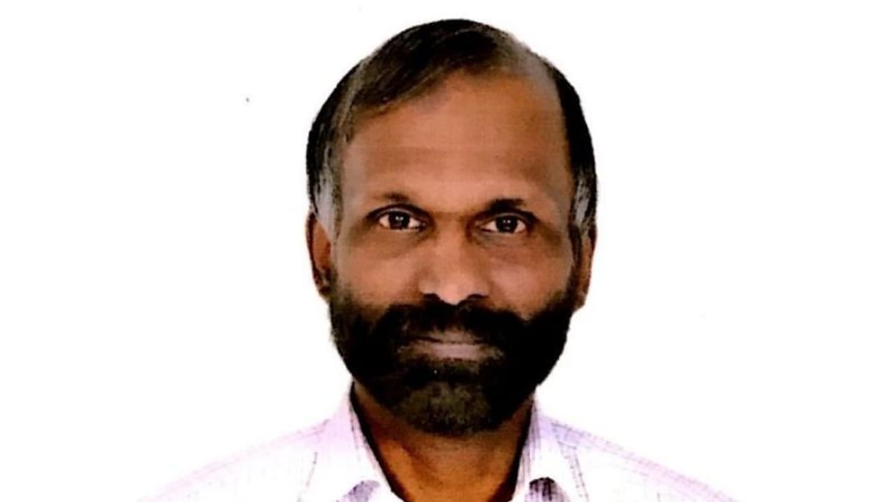 ഹൃദയാഘാതം മൂലം പ്രവാസി മലയാളി മരിച്ചു ഹൃദയാഘാതം മൂലം പ്രവാസി മലയാളി മരിച്ചു