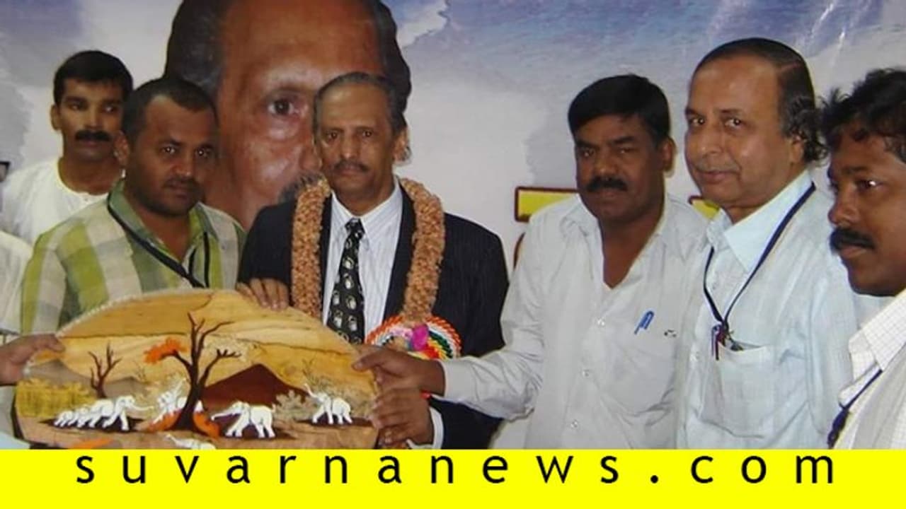 ನಿಸಾರ್ ಅಹ್ಮದರ ನಿತ್ಯೋತ್ಸವ ಗೀತೆ ಹುಟ್ಟಿದ್ದು ಘಟ್ಟನಗರದಲ್ಲಿಯೇ... ನಿಸಾರ್ ಅಹ್ಮದರ ನಿತ್ಯೋತ್ಸವ ಗೀತೆ ಹುಟ್ಟಿದ್ದು ಘಟ್ಟನಗರದಲ್ಲಿಯೇ...