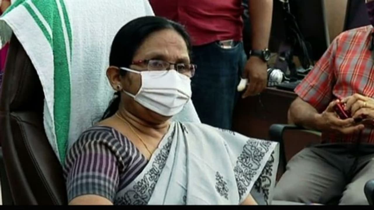 കഴക്കൂട്ടത്ത് കൊവിഡ് ഫസ്റ്റ് ലൈന് ട്രീറ്റ്മെന്റ് സെന്റർ തയ്യാർ, ഗുരുതരപ്രശ്നമില്ലാത്തവരെ മാറ്റുമെന്ന് മന്ത്രി കഴക്കൂട്ടത്ത് കൊവിഡ് ഫസ്റ്റ് ലൈന് ട്രീറ്റ്മെന്റ് സെന്റർ തയ്യാർ, ഗുരുതരപ്രശ്നമില്ലാത്തവരെ മാറ്റുമെന്ന് മന്ത്രി