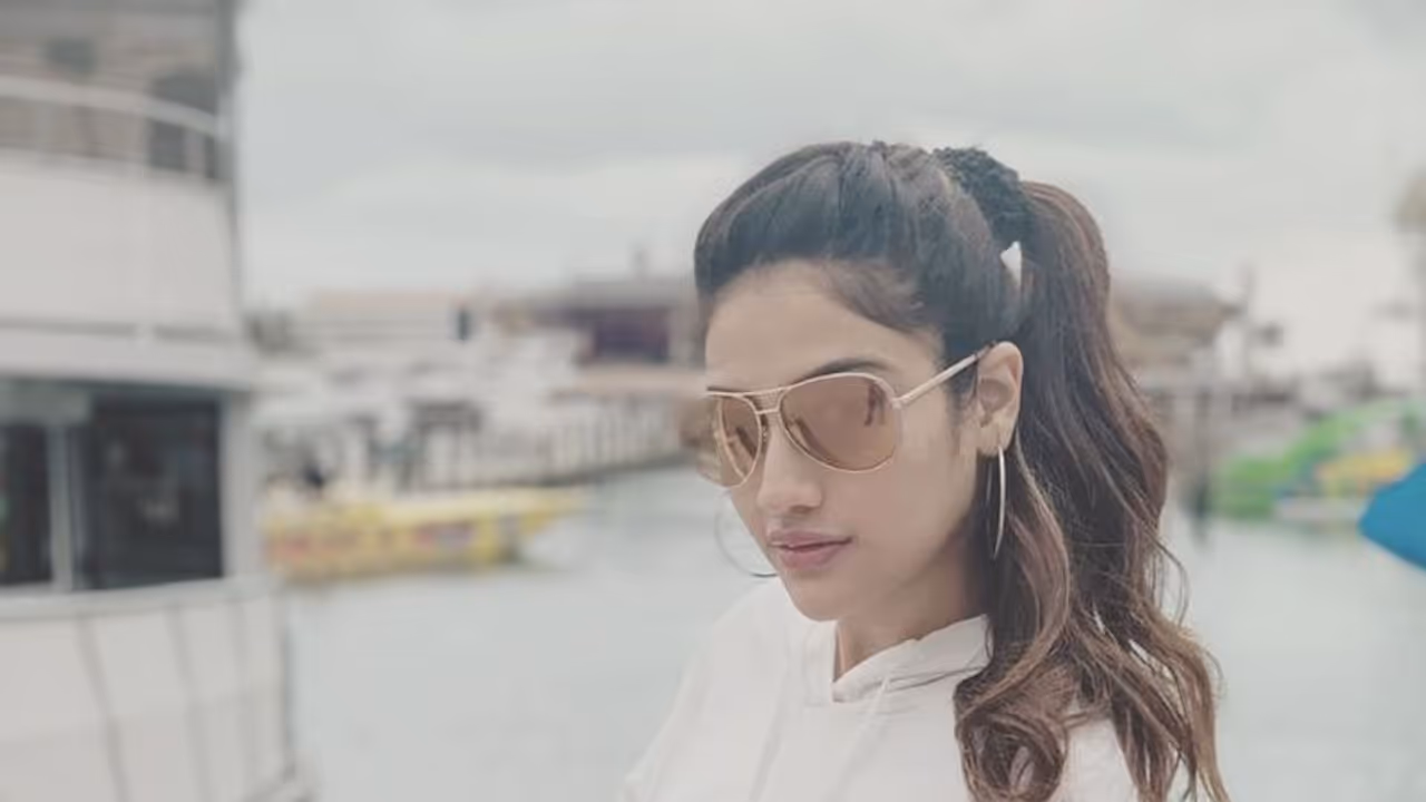 লকডাউনে নয়া প্রেম খুঁজে পেলেন নুসরত, পোস্ট করলেন সোশ্যাল মিডিয়ায় লকডাউনে নয়া প্রেম খুঁজে পেলেন নুসরত, পোস্ট করলেন সোশ্যাল মিডিয়ায়