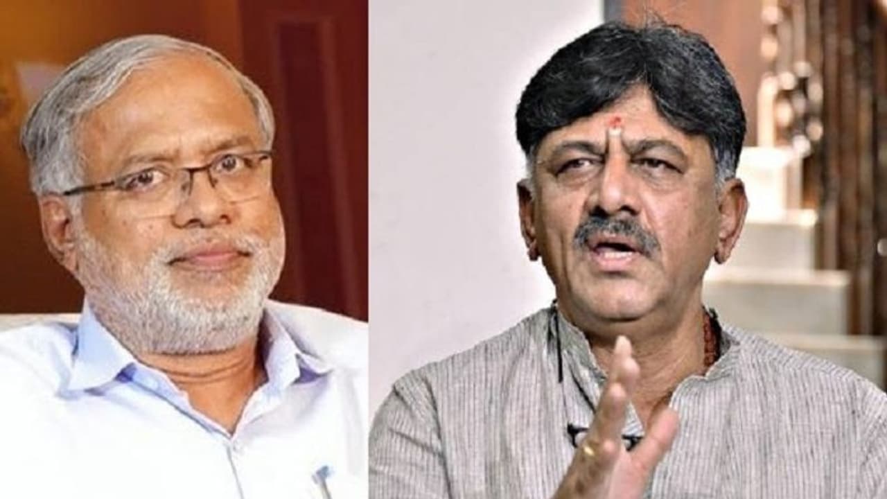 ರಾಜಕೀಯ ವಾಗ್ಯುದ್ಧ: ಸಚಿವ ಸುರೇಶ್ ಕುಮಾರ್ ಅಪಹಾಸ್ಯಕ್ಕೆ ಡಿಕೆಶಿ ತಿರುಗೇಟು..! ರಾಜಕೀಯ ವಾಗ್ಯುದ್ಧ: ಸಚಿವ ಸುರೇಶ್ ಕುಮಾರ್ ಅಪಹಾಸ್ಯಕ್ಕೆ ಡಿಕೆಶಿ ತಿರುಗೇಟು..!