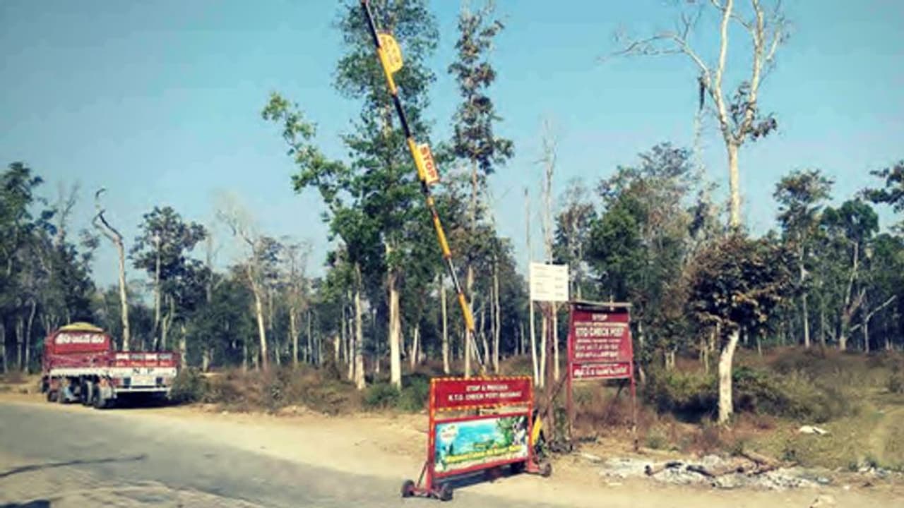 ലഹരിമരുന്ന് കേസിലെ പ്രതികളോട് എക്സൈസ് ഉദ്യോഗസ്ഥർ കൈക്കൂലി വാങ്ങിയെന്ന് ആരോപണം; അന്വേഷണം തുടങ്ങി ലഹരിമരുന്ന് കേസിലെ പ്രതികളോട് എക്സൈസ് ഉദ്യോഗസ്ഥർ കൈക്കൂലി വാങ്ങിയെന്ന് ആരോപണം; അന്വേഷണം തുടങ്ങി