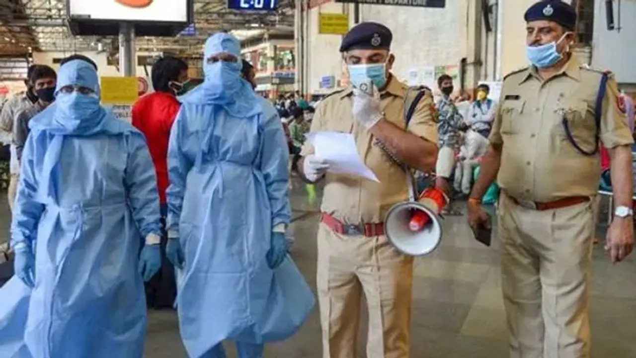 देश में लगातार दूसरे दिन कोरोना के 60 हजार से ज्यादा मामले, 21 लाख के करीब पहुंचे संक्रमित