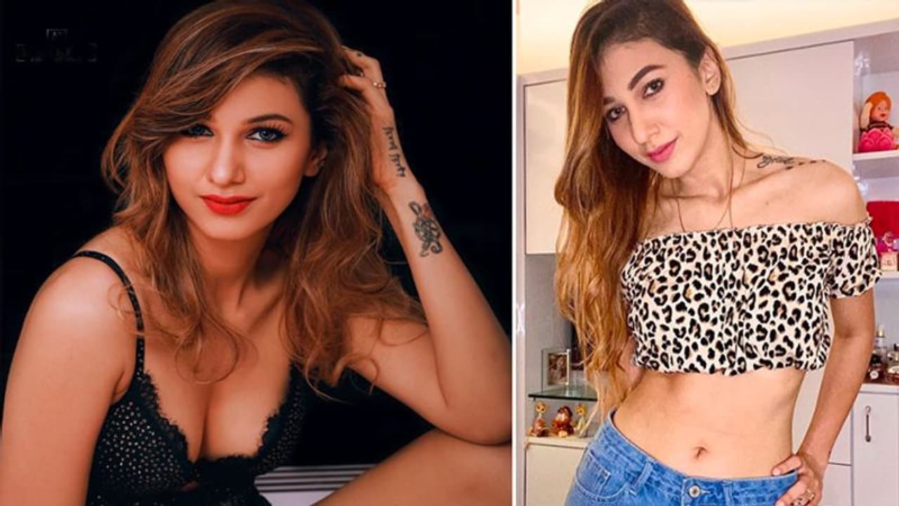 66 ఏళ్ల సింగర్ తో 30 ఏళ్ల బిగ్ బాస్ బ్యూటీ వివాహం?.. లవ్ ఎఫైర్ గురించి తాజాగా.. 66 ఏళ్ల సింగర్ తో 30 ఏళ్ల బిగ్ బాస్ బ్యూటీ వివాహం?.. లవ్ ఎఫైర్ గురించి తాజాగా..