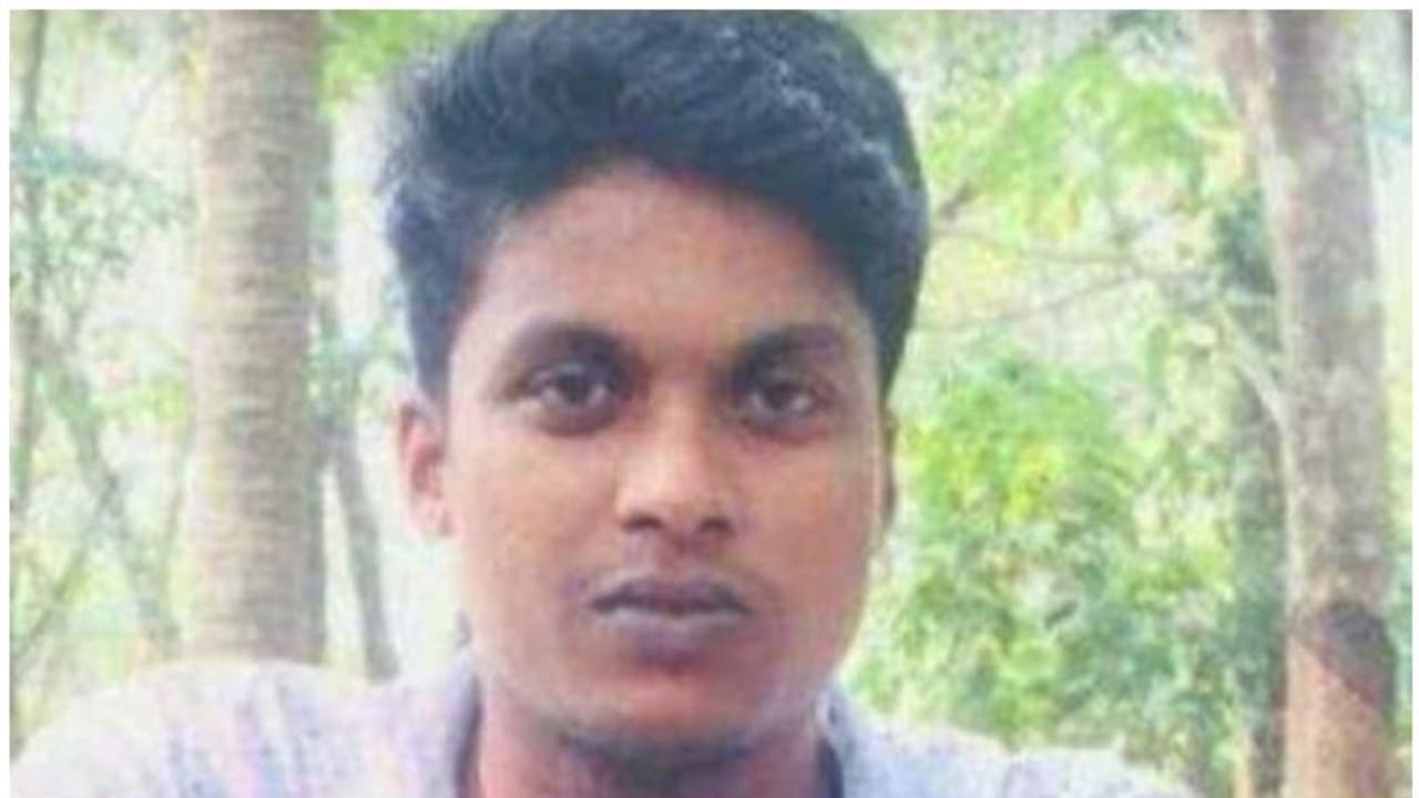 അർബുദബാധിതനായ മലയാളി യുവാവ് റിയാദിൽ മരിച്ചു അർബുദബാധിതനായ മലയാളി യുവാവ് റിയാദിൽ മരിച്ചു