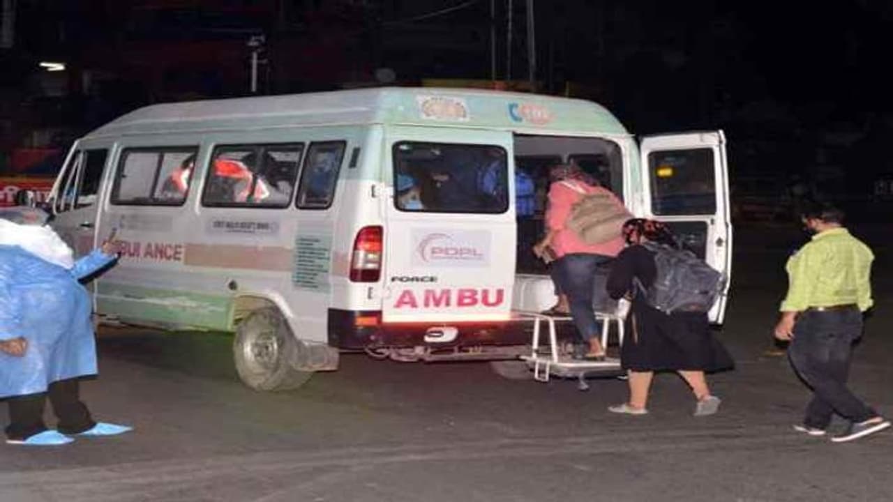 कोरोना से बिहार में पांचवीं मौत, पांच और मरीज मिले, मरीजों की संख्या पहुंची 550 के करीब कोरोना से बिहार में पांचवीं मौत, पांच और मरीज मिले, मरीजों की संख्या पहुंची 550 के करीब