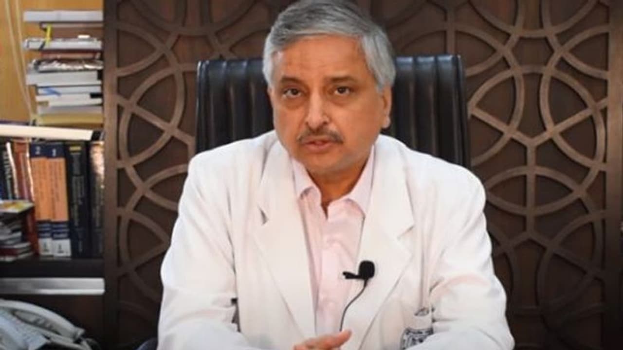 एम्स डायरेक्टर गुलेरिया ने कहा, कोरोना से लंबी लड़ाई, जून जुलाई में आएंगे सबसे ज्यादा मामले एम्स डायरेक्टर गुलेरिया ने कहा, कोरोना से लंबी लड़ाई, जून जुलाई में आएंगे सबसे ज्यादा मामले