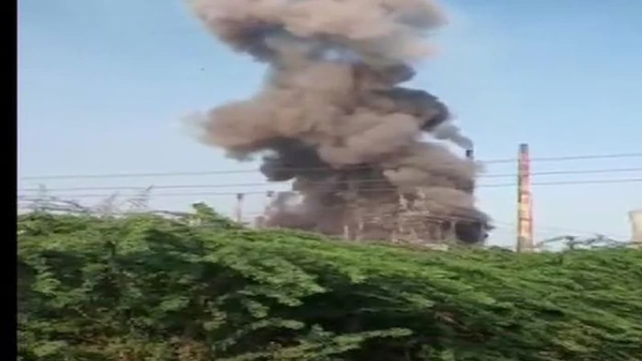 ವಿಜಯಪುರ: ನಂದಿ ಸಕ್ಕರೆ ಕಾರ್ಖಾನೆಯಲ್ಲಿ ಬಾಯ್ಲರ್‌ ಸ್ಫೋಟ, ನಾಲ್ವರಿಗೆ ಗಾಯ