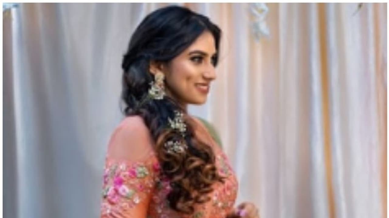 മാളവിക ജയറാം പ്രണയത്തിലോ?; ചര്ച്ചയായി സോഷ്യല് മീഡിയ പോസ്റ്റ് മാളവിക ജയറാം പ്രണയത്തിലോ?; ചര്ച്ചയായി സോഷ്യല് മീഡിയ പോസ്റ്റ്