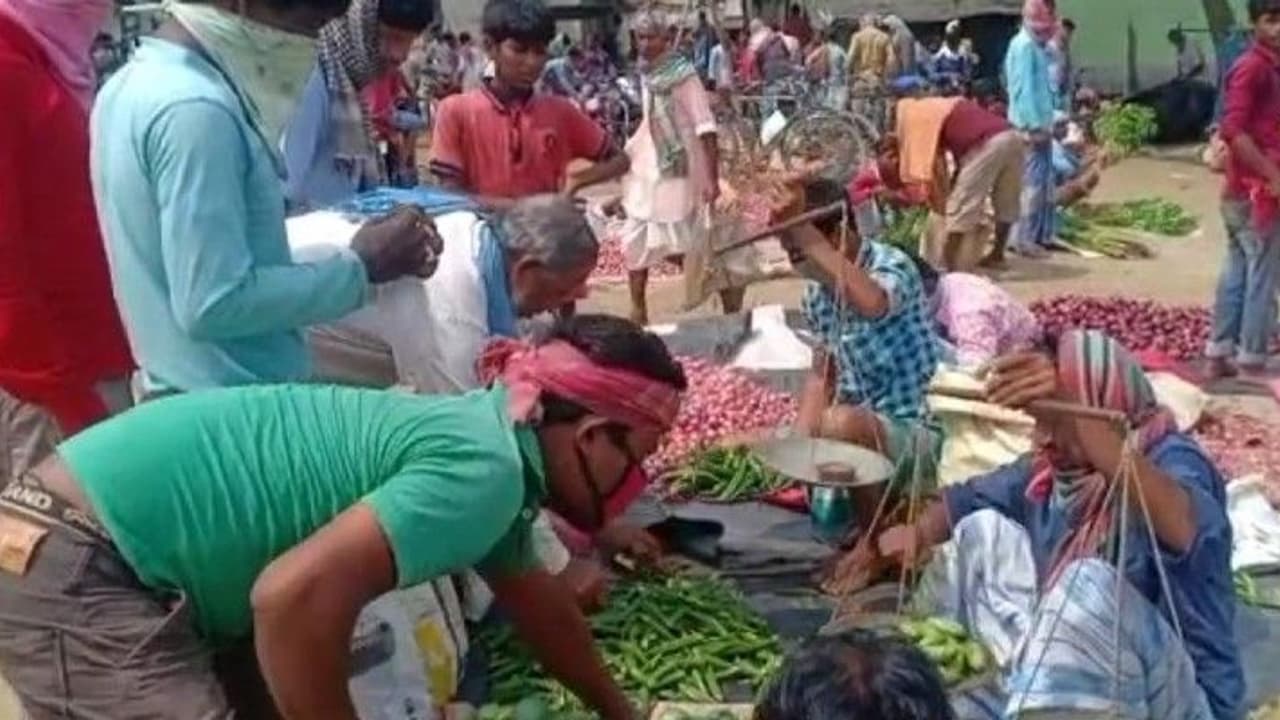 গত ২৪ ঘণ্টায় সংক্রমণের শিকার ৩,৩৯০ জন, আক্রান্তের সংখ্যা পেরোল ৫৬ হাজারের গণ্ডি গত ২৪ ঘণ্টায় সংক্রমণের শিকার ৩,৩৯০ জন, আক্রান্তের সংখ্যা পেরোল ৫৬ হাজারের গণ্ডি