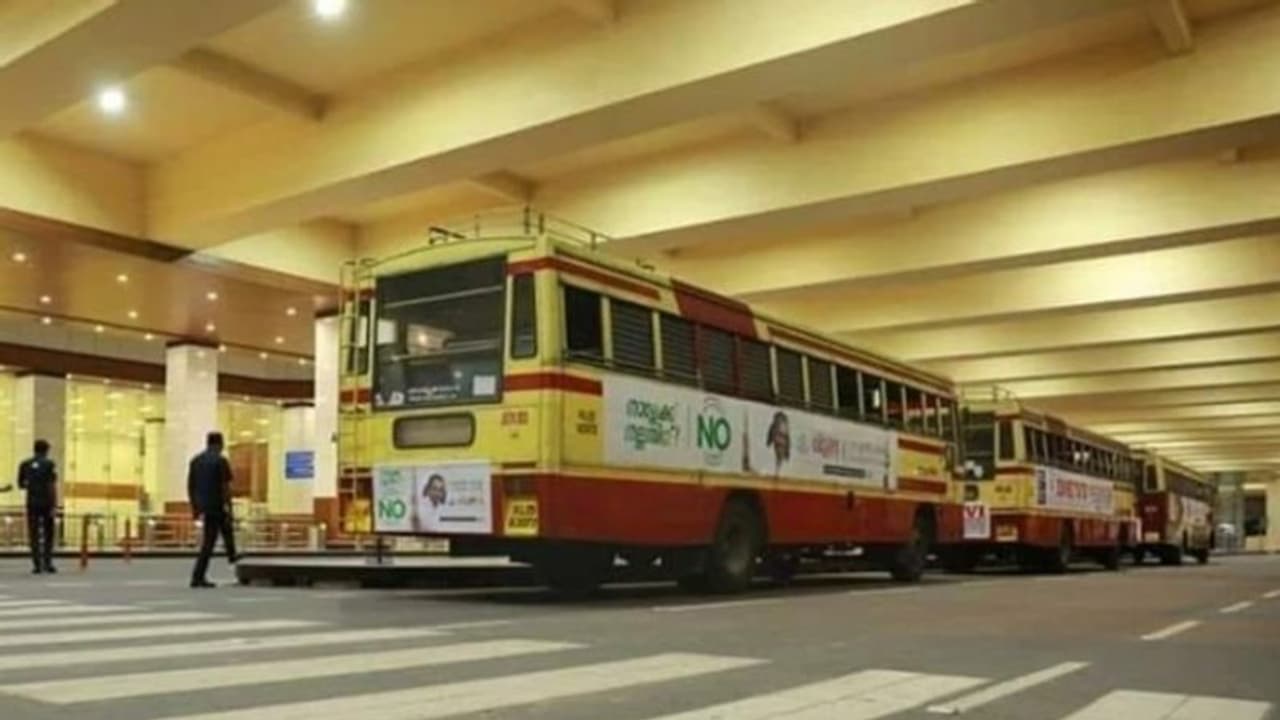 വന്ദേഭാരത് ആദ്യ ദൗത്യം വിജയം; 363 പ്രവാസികള്‍ നാട്ടിലെത്തി; 8 പേര്‍ ഐസൊലേഷനില്‍