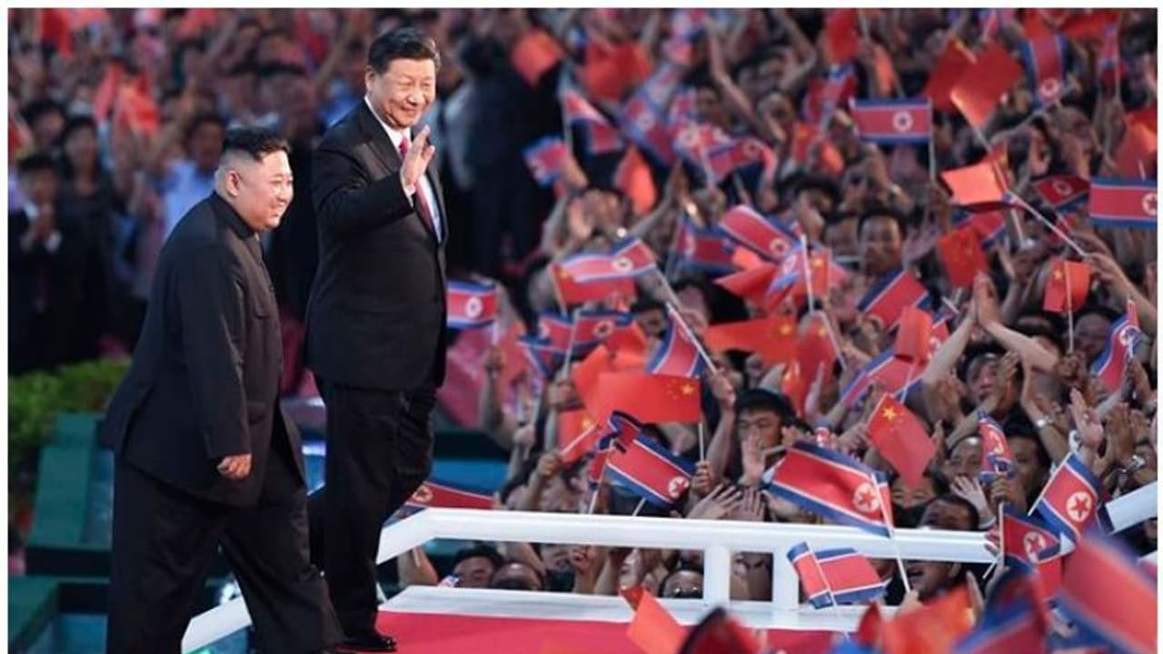 'മഹാവ്യാധിയുമായുള്ള യുദ്ധത്തിൽ താങ്കൾ വിജയിച്ചു'; ചൈനീസ് പ്രസിഡന്റിന് കിമ്മിന്റെ അഭിനന്ദനം 'മഹാവ്യാധിയുമായുള്ള യുദ്ധത്തിൽ താങ്കൾ വിജയിച്ചു'; ചൈനീസ് പ്രസിഡന്റിന് കിമ്മിന്റെ അഭിനന്ദനം