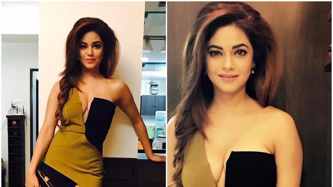 40 ఏళ్ల వయసులో పెళ్ళికి రెడీ అవుతున్న పవన్ కళ్యాణ్ హీరోయిన్.. స్వయంగా కంఫర్మ్ చేసిన నటి 40 ఏళ్ల వయసులో పెళ్ళికి రెడీ అవుతున్న పవన్ కళ్యాణ్ హీరోయిన్.. స్వయంగా కంఫర్మ్ చేసిన నటి