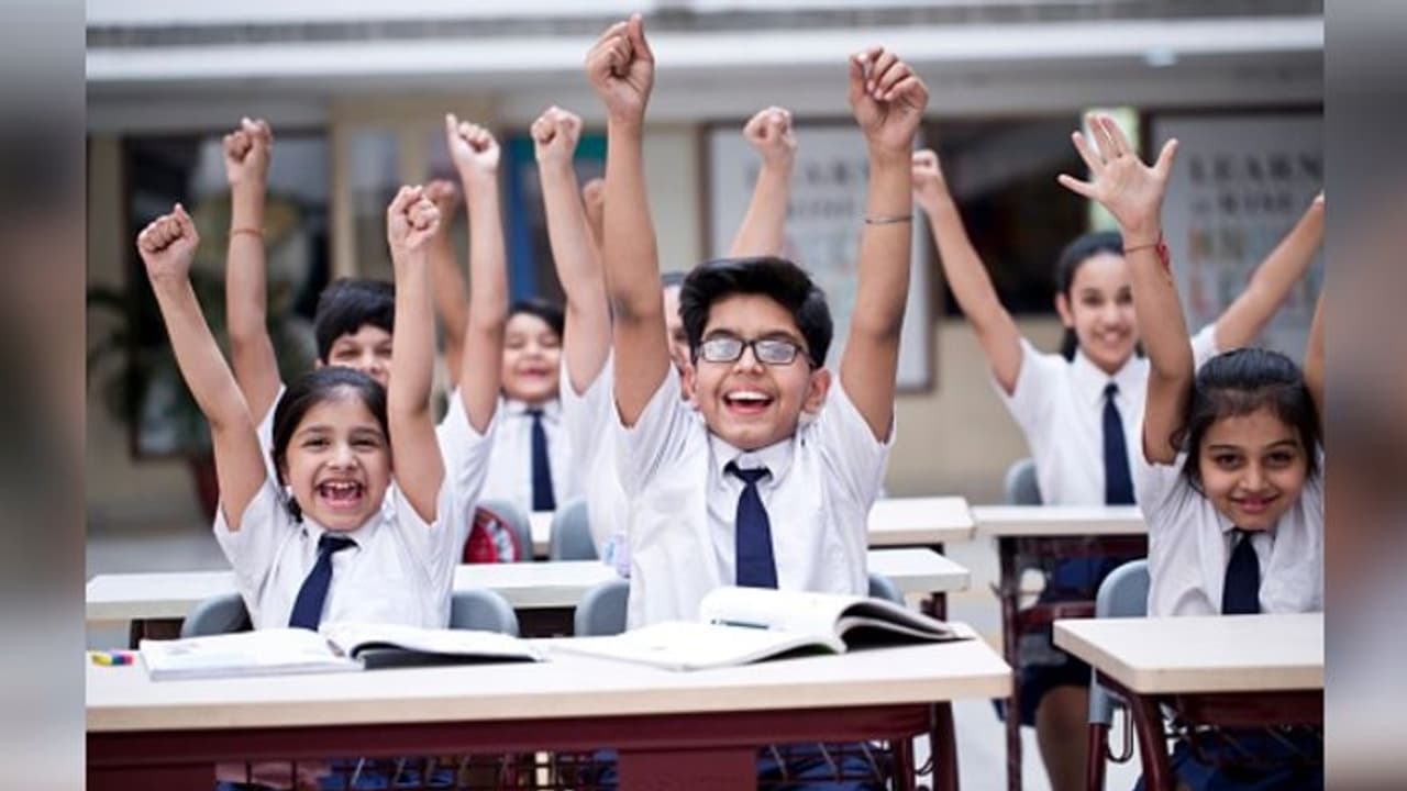 কাজে হাত দিতেই মিলবে সাফল্য় আসবে অর্থ, জানুন কী সেই মহামূল্যবান ৫টি উপাদান কাজে হাত দিতেই মিলবে সাফল্য় আসবে অর্থ, জানুন কী সেই মহামূল্যবান ৫টি উপাদান