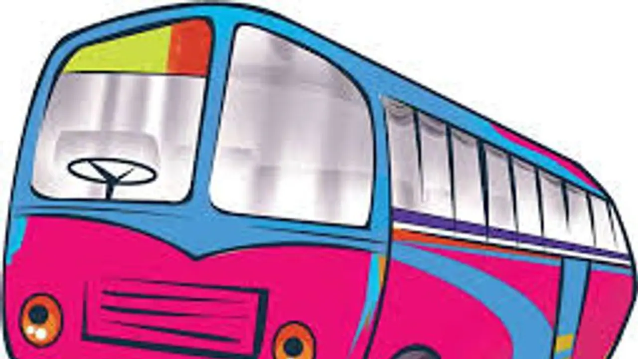 'ചില്ലറയില്ലെങ്കിൽ ഇറങ്ങിപ്പോ'; യുവതിയെയും മകളെയും കണ്ടക്ടർ സ്വകാര്യ ബസില്‍നിന്നും ഇറക്കിവിട്ടു, പരാതി...