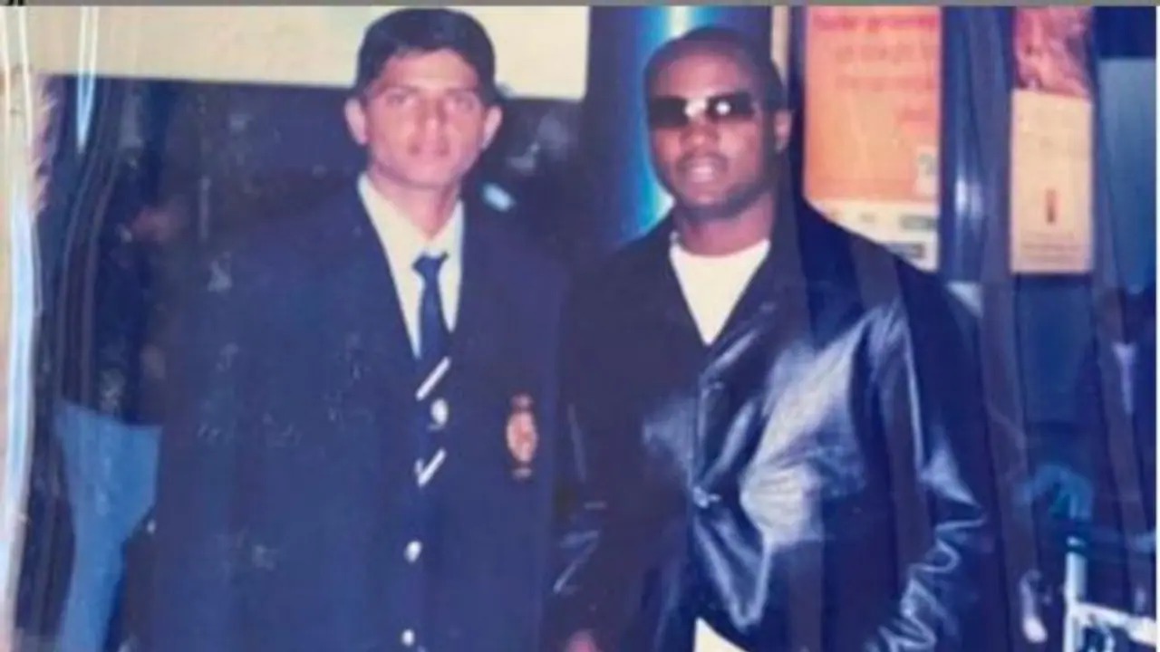 ছবিতে লারার সঙ্গে তারকা ক্রিকেটারকে চিনতে পারছেন,ট্রোল করলেন স্বয়ং ক্রিকেটের রাজপুত্র