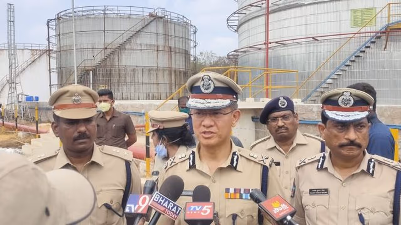 గంజాయి దందాపై ఉక్కుపాదం: డీజీపీ గౌతం సవాంగ్