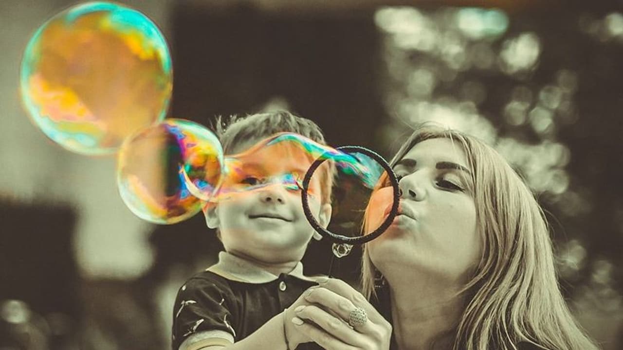 বিশ্ব মাতৃদিবসে হোমমেড 'সারপ্রাইজ', লকডাউনে রইল হদিশ বিশ্ব মাতৃদিবসে হোমমেড 'সারপ্রাইজ', লকডাউনে রইল হদিশ