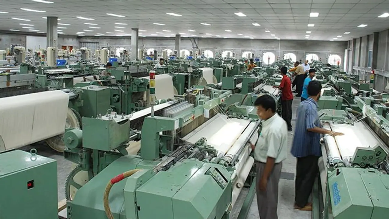 As India eases lockdown to restore economy, MHA issues guidelines for reopening industries
