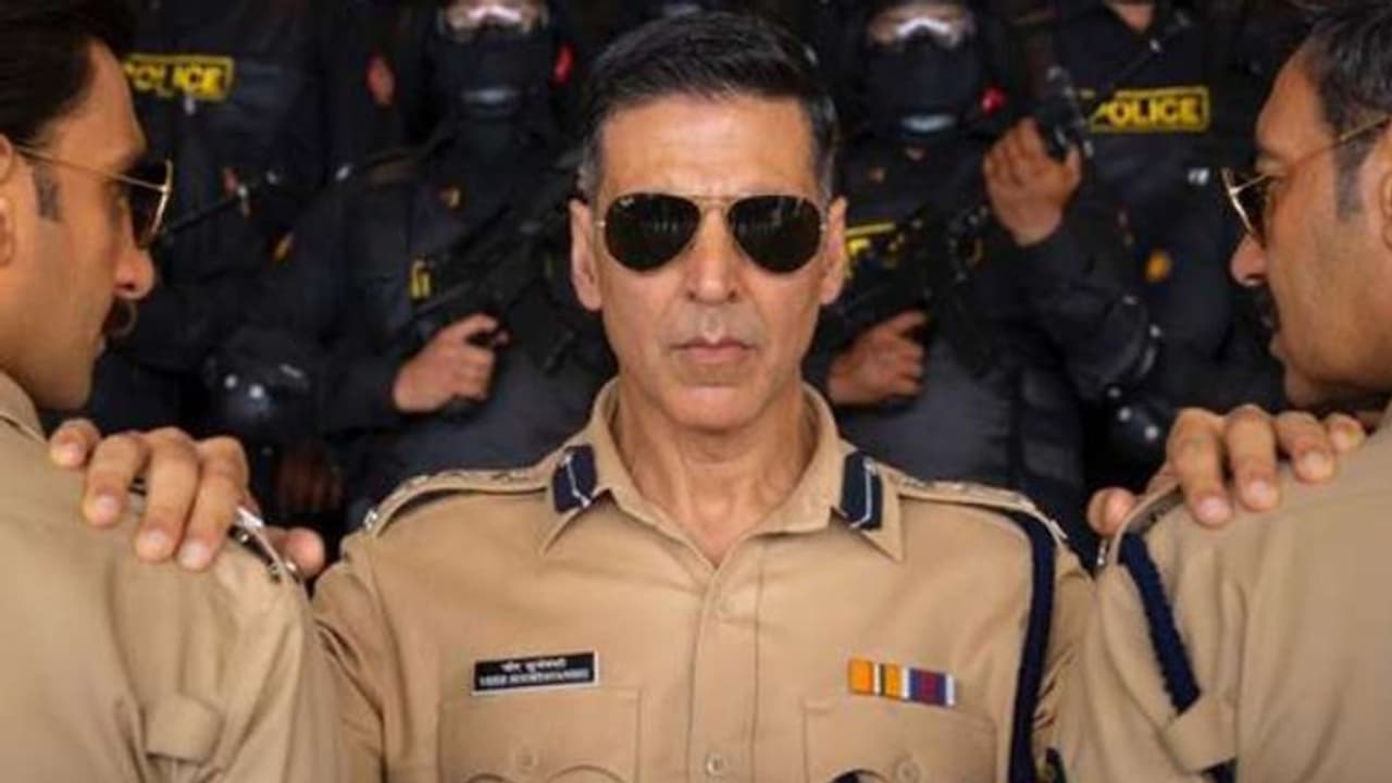 एंटरटेनमेंट इंडस्ट्री पर कोरोना वायरस का कहर, 2500 करोड़ से ज्यादा का हुआ नुकसान एंटरटेनमेंट इंडस्ट्री पर कोरोना वायरस का कहर, 2500 करोड़ से ज्यादा का हुआ नुकसान