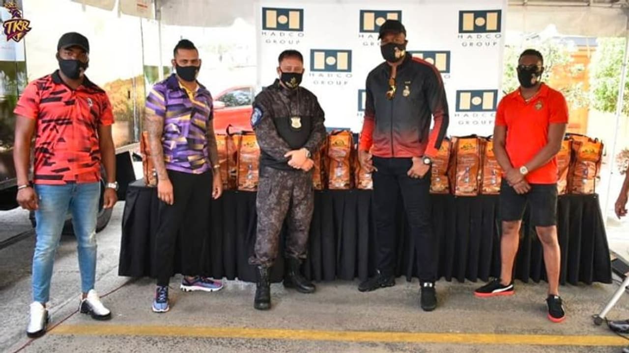 করোনা মোকাবিলায় ক্যারেবিয়ান দ্বীপে মানুষের পাশে শাহরুখ খানের দল