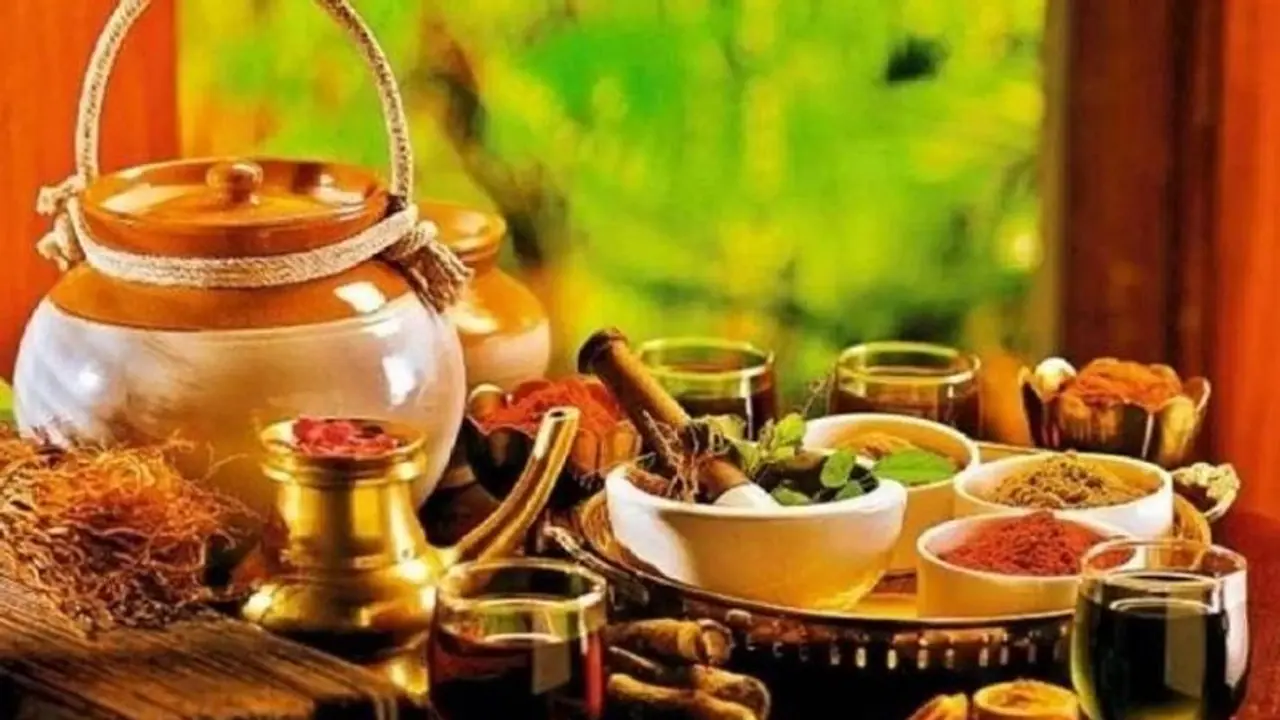 कोरोना के इलाज के लिए इन 4 आयुर्वेदिक दवाइयों का होगा ट्रायल, सरकार ने दी मंजूरी