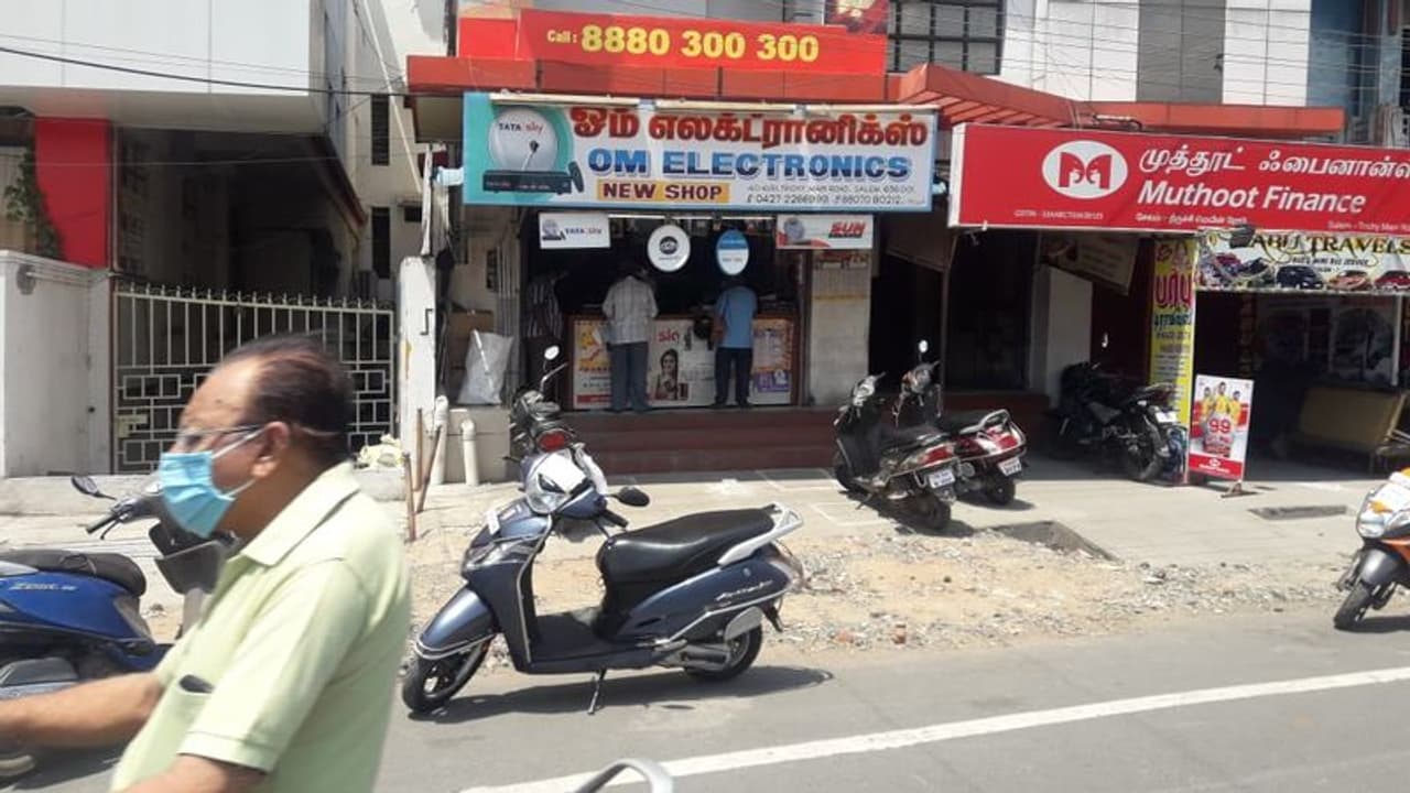 ತಮಿಳ್ನಾಡಿನ 1018 ಊರುಗಳ ಹೆಸರು ಬದಲಾವಣೆ! ತಮಿಳ್ನಾಡಿನ 1018 ಊರುಗಳ ಹೆಸರು ಬದಲಾವಣೆ!