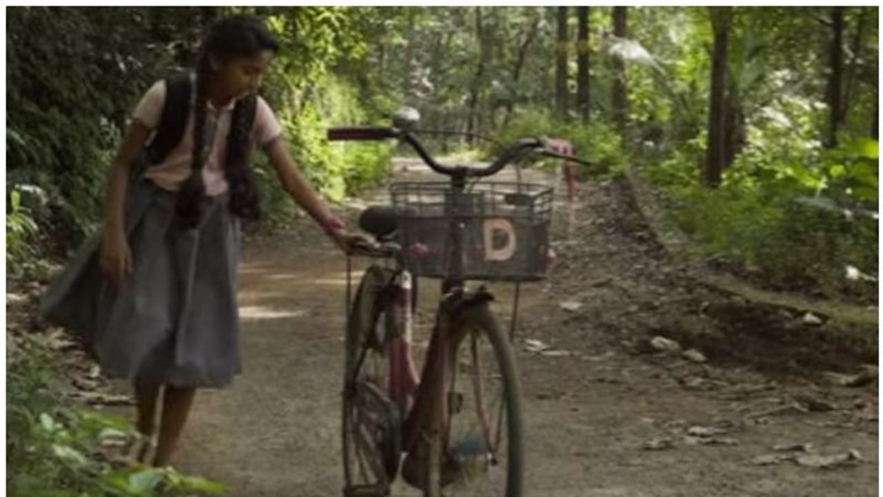 പെൺകുട്ടികളുടെ സുരക്ഷയ്ക്കായി 'പെൻസിൽ ബോക്സ്; ശ്രദ്ധേയമായി ഷോര്ട് ഫിലിം പെൺകുട്ടികളുടെ സുരക്ഷയ്ക്കായി 'പെൻസിൽ ബോക്സ്; ശ്രദ്ധേയമായി ഷോര്ട് ഫിലിം