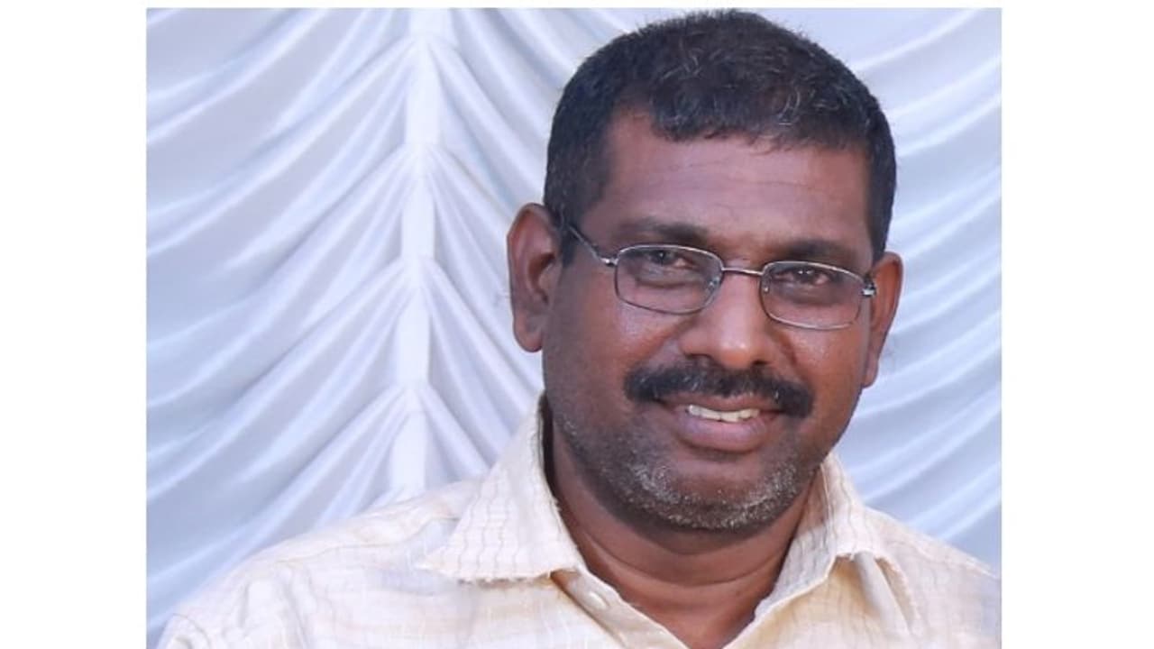 കൊവിഡ് ബാധിച്ച് ഒരു പ്രവാസി മലയാളി കൂടി മരിച്ചു കൊവിഡ് ബാധിച്ച് ഒരു പ്രവാസി മലയാളി കൂടി മരിച്ചു