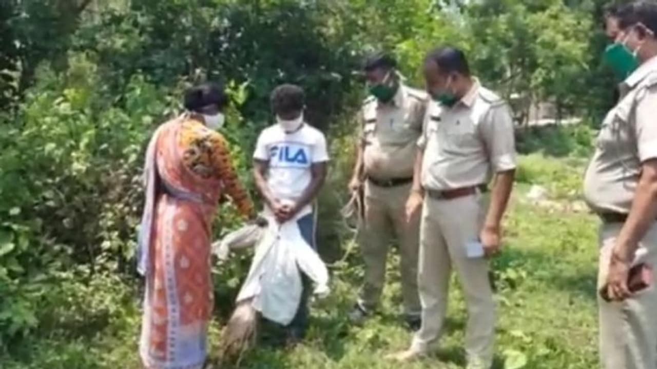 যৌনতার প্রলোভন দেখিয়ে 'খুন', পরকীয়ার বলি আউশগ্রামের যুবক যৌনতার প্রলোভন দেখিয়ে 'খুন', পরকীয়ার বলি আউশগ্রামের যুবক