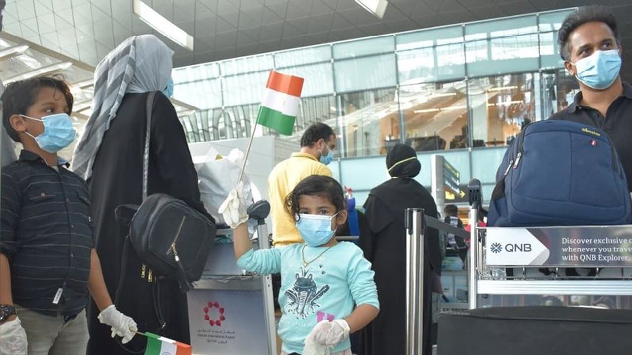 वंदे भारत मिशन: 16 मई से शुरू होगा दूसरा चरण, 31 देशों से 149 फ्लाइट्स के जरिए लाए जाएंगे नागरिक वंदे भारत मिशन: 16 मई से शुरू होगा दूसरा चरण, 31 देशों से 149 फ्लाइट्स के जरिए लाए जाएंगे नागरिक