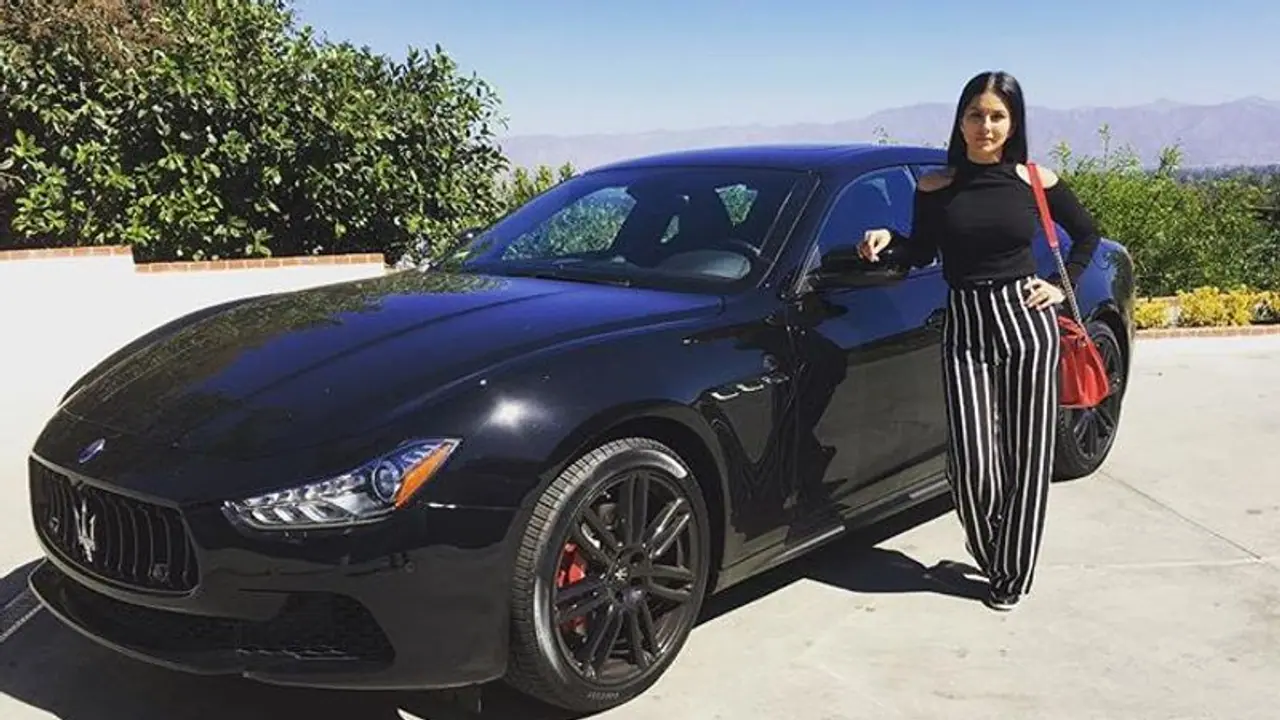 ಮೆಸರಾತಿ, BMW ಒಡತಿ ಸನ್ನಿ ಲಿಯೋನ್‌ಗೆ ಬೇಕಂತೆ ಈ ಕಾರು!