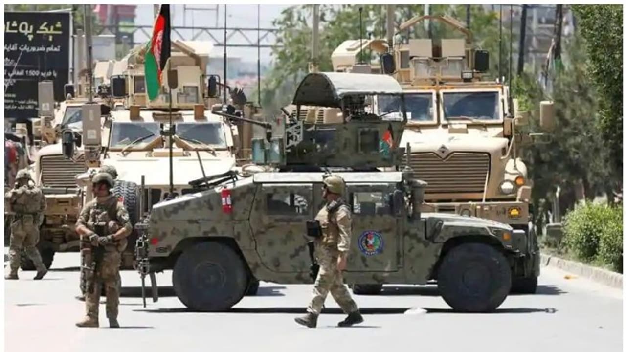 പ്രസവ വാര്ഡില് തീവ്രവാദി ആക്രമണം; പിഞ്ചുകുഞ്ഞുങ്ങളും അമ്മമാരും ഉള്പ്പടെ 16 മരണം പ്രസവ വാര്ഡില് തീവ്രവാദി ആക്രമണം; പിഞ്ചുകുഞ്ഞുങ്ങളും അമ്മമാരും ഉള്പ്പടെ 16 മരണം